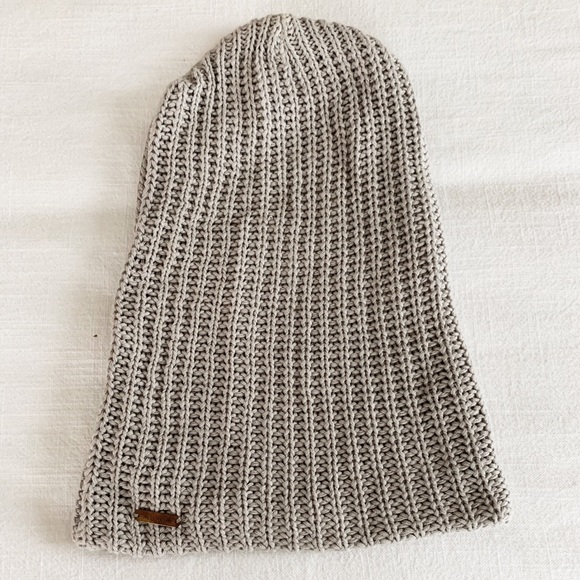 Free People Accessories - Free people grey beanie